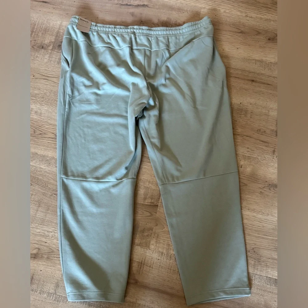 Nike Men’s Primary Dri-FIT UV Tapered Performance Pants Jade Horizon 3XL NWT
